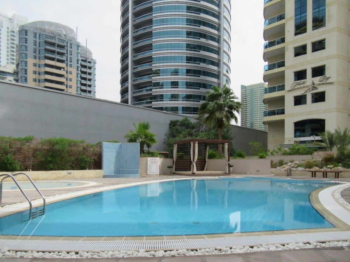 Frank Porter - Yacht Bay Dubái Exterior foto